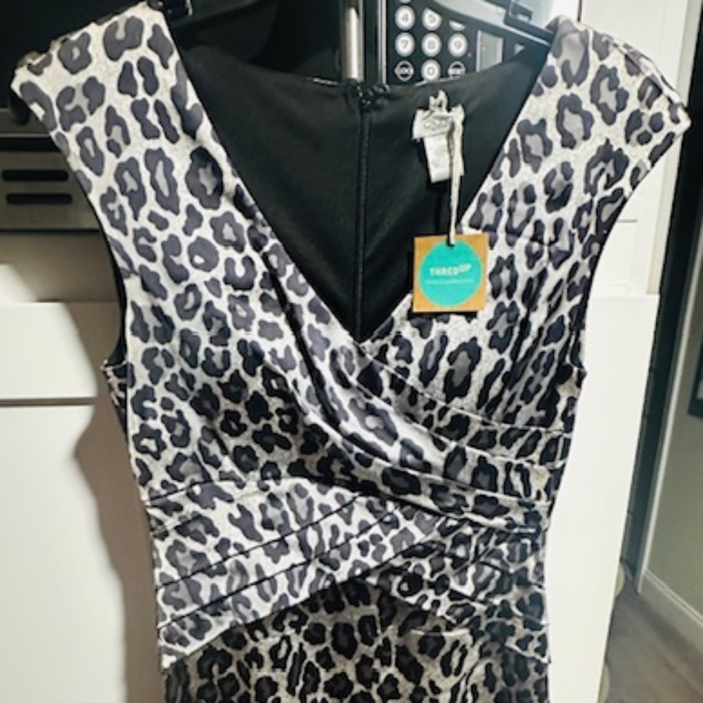 The Cache Women's Silver Gray Leopard Animal Print Satin Pleated Sheath Dress 4